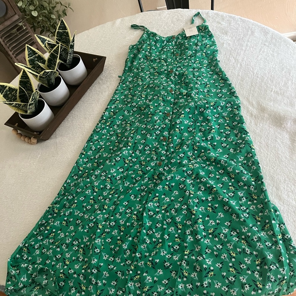 Floral Green Maxi Dress